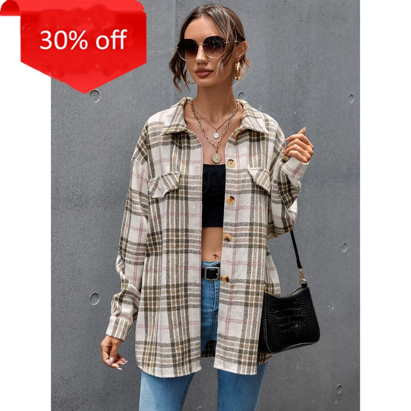 

2021 New Arrival Autumn Fall Winter Shirt Jacket Long Sleeve 2 Pocketed Beige Plaid Jacket Women, Customized color