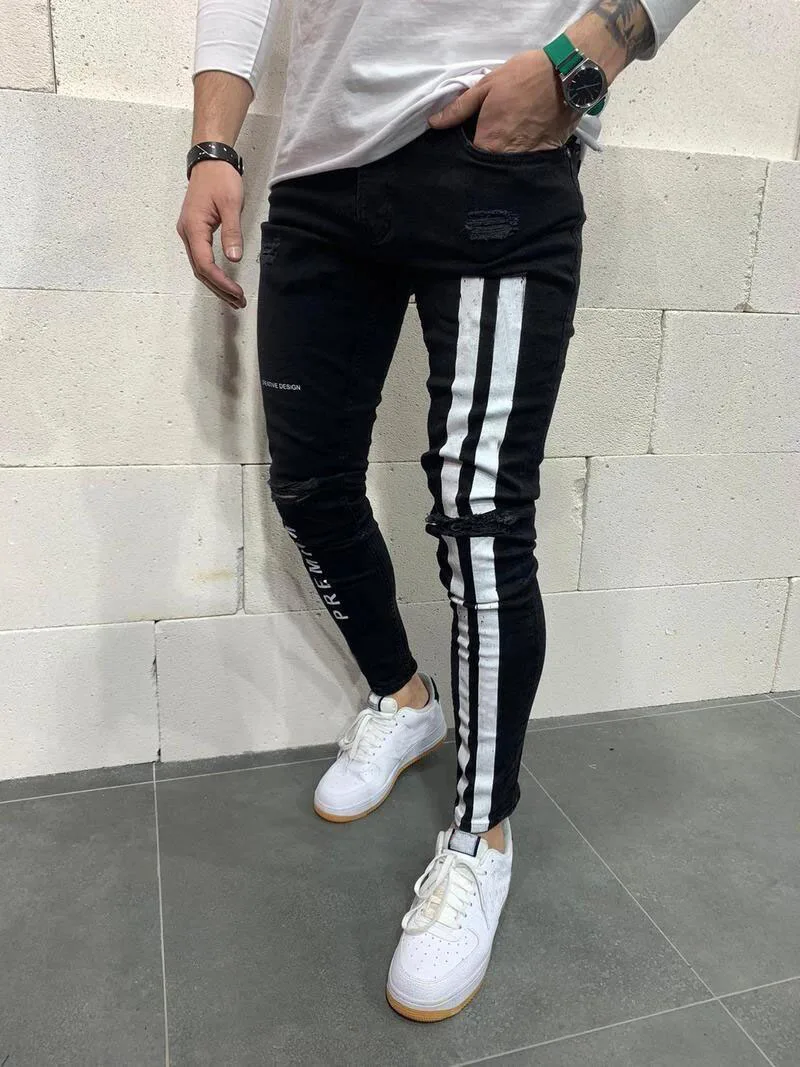 jeans with 2 stripes