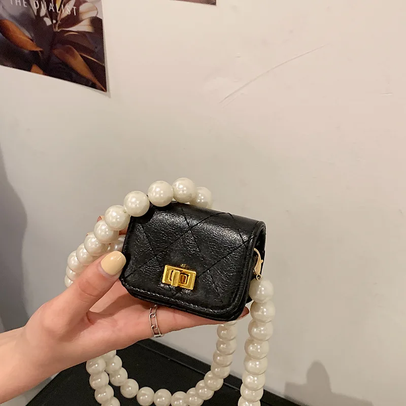

2021 New Arries Design Cute Lady Purse Pearl Chain Mini Bag Pu Leather Cross Body Lipsticks Bags Mini Handbags For Women