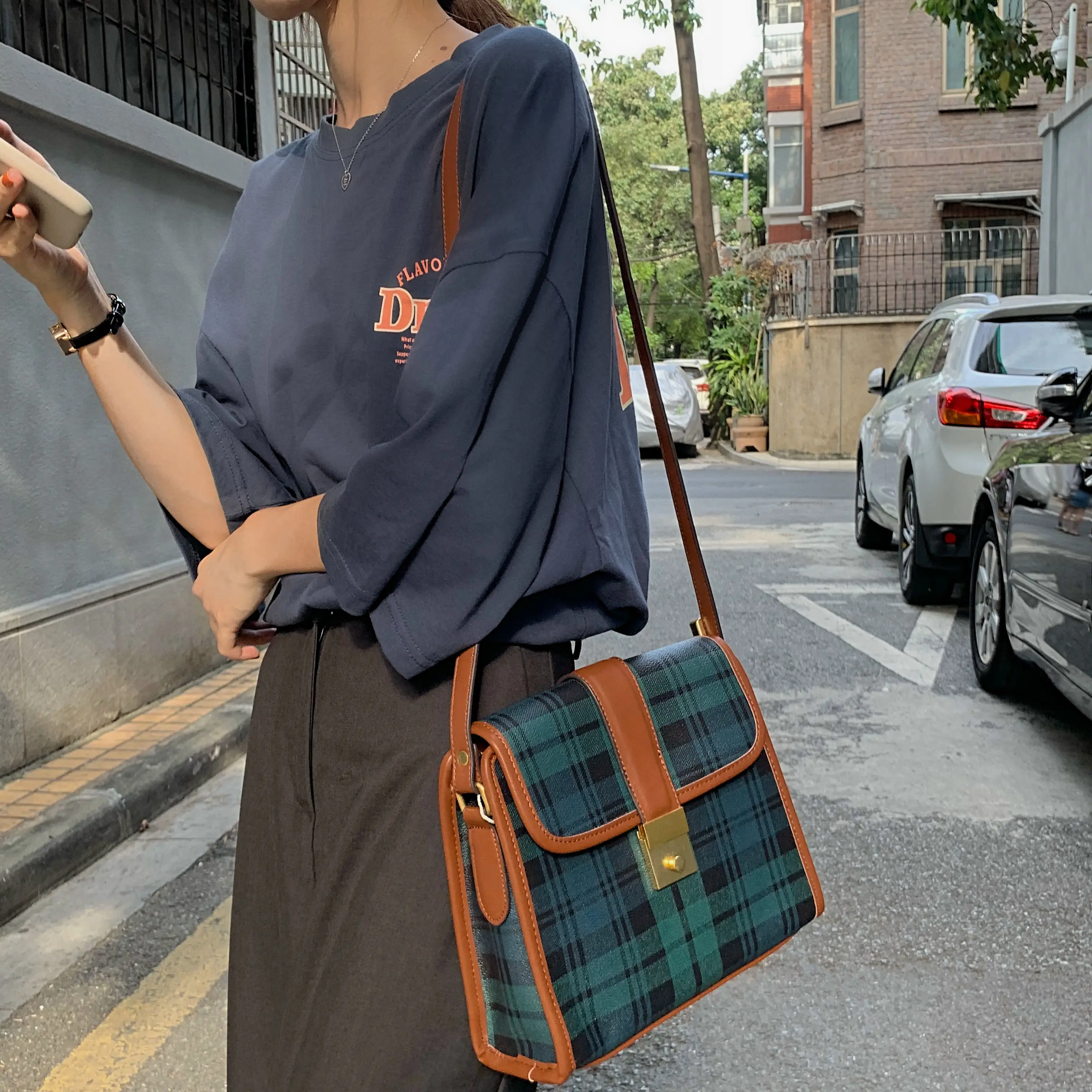 

Large capacity Printed lock bag classic Retro crossbody bags for women