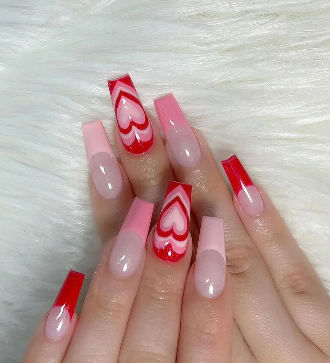 

24pcs Sweet Heart Printing Red Nails Press On Acrylic Designs Colorful Finger Nail