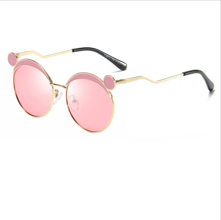

Wholesale Latest Design Lovely And Interesting Mickey Mouse Sunglasses For Children Cool Kids Polarized Sunglasses