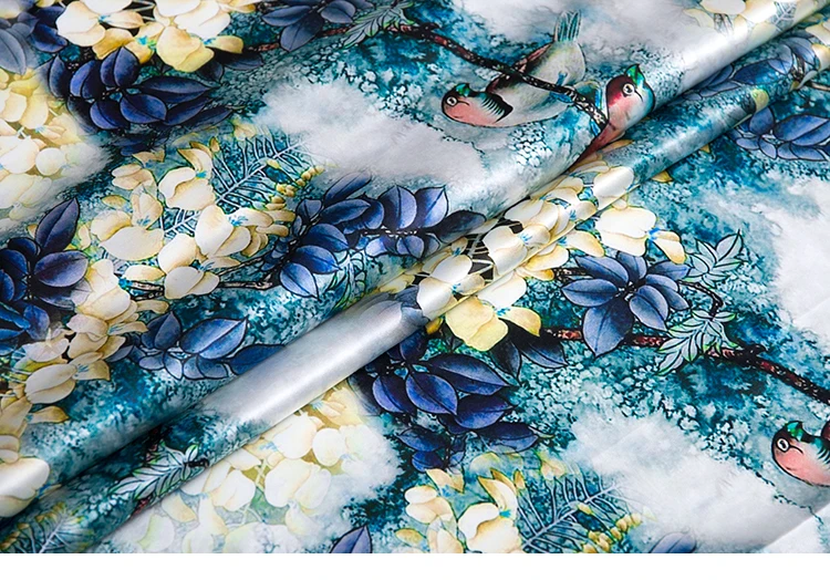 
Custom Wholesale for Garment Home Textile printed Plain design Digital 100% satin silk fabric 