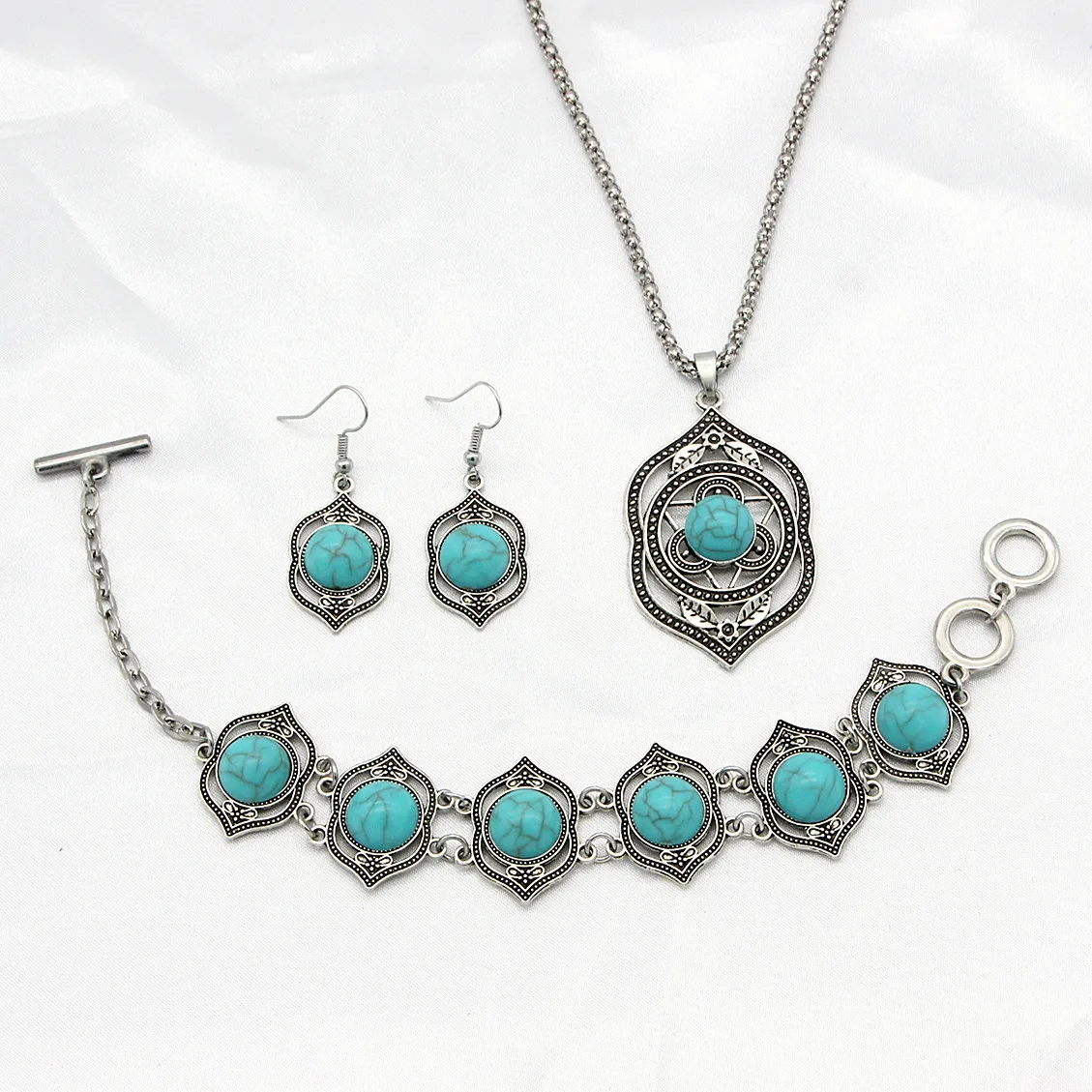 

Fashion Turquoise Jewelry Retro Ethnic Style Necklace Earrings Bracelet Jewelry Set, Gold silver