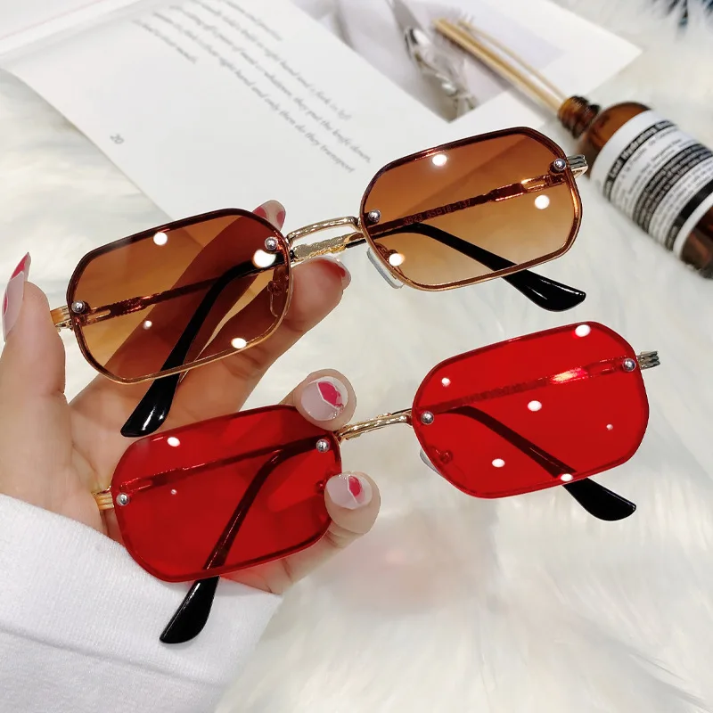 

Lmamba luxury designer famous brands sunglasses vintage small square ocean lens revit fashion sunglasses women 2021