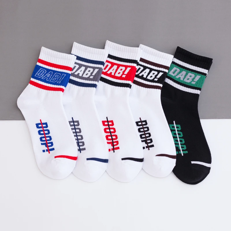 

Ins new fashion ODM custom logo soft breathable Cotton white text manufacturers compression sports high quality men crew socks