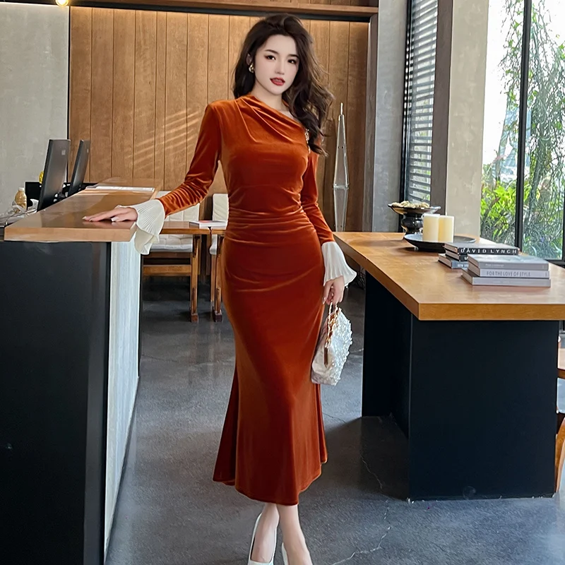 

ZYHT 70199 Chiffon Bell Sleeve Slim Waist Pleated Flared Long Velvet Dress Asymmetrical Neck Orange Trumpet Dress