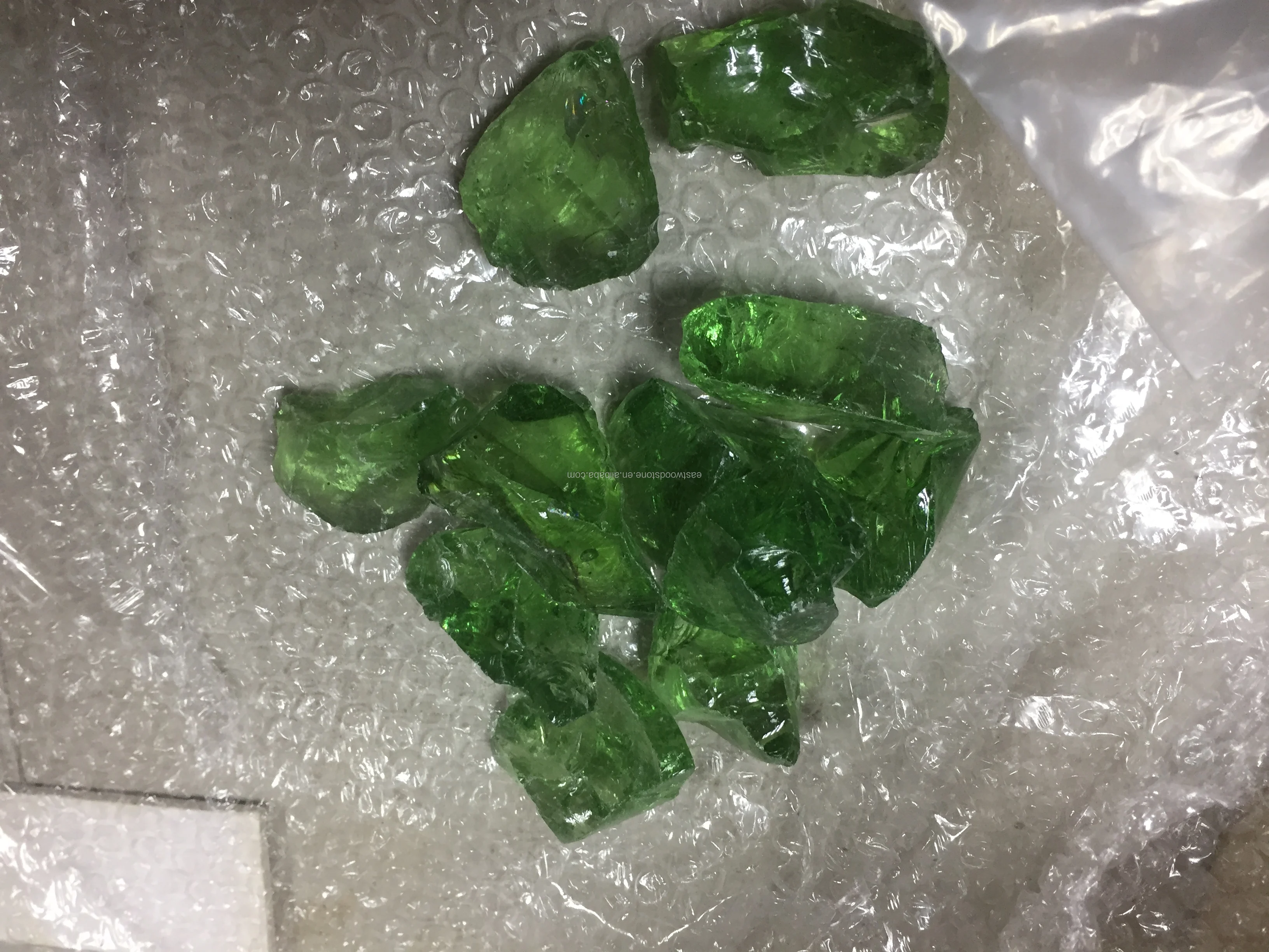 再生固体绿色建筑玻璃砌块 - buy colored glass block,kazi building