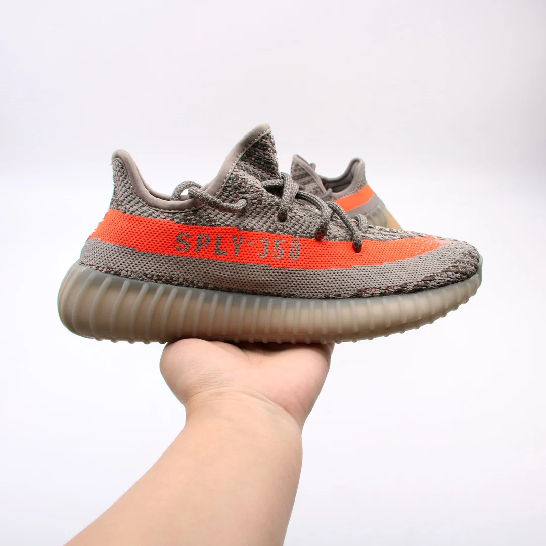 

Drop shipping Original Logo Boxes Yeezy 350 V2 full studded outsole Sneakers With size