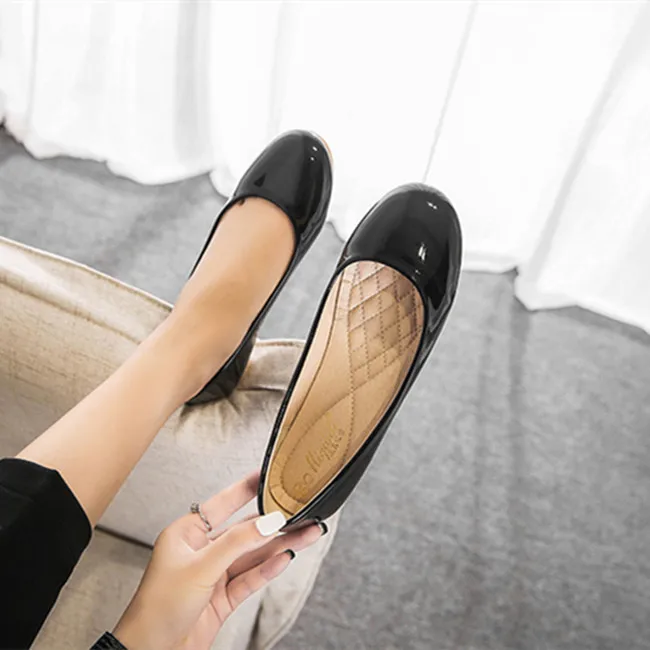 

Fashionable single flat shoes slip-on big size flat shoes for women lady elegant office dress shoes ballet flats