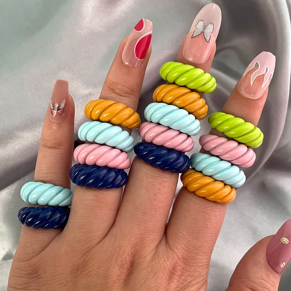 

2021 New Jewelry Candy Color Chunky Geometric neon Enamel Open Rings Trendy New Irregular Croissants Finger Ring For Women Men