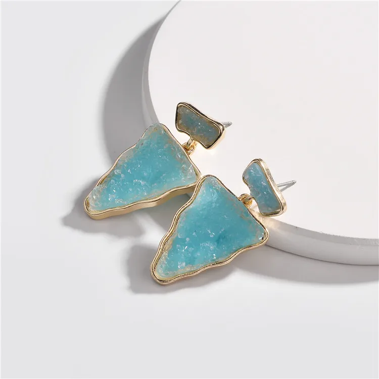 

2020 New Arrival Gold Filled Agate Druzy Stone Dangle Drop Earring Natural Blue Triangle Quartz Drop Earrings, Picture