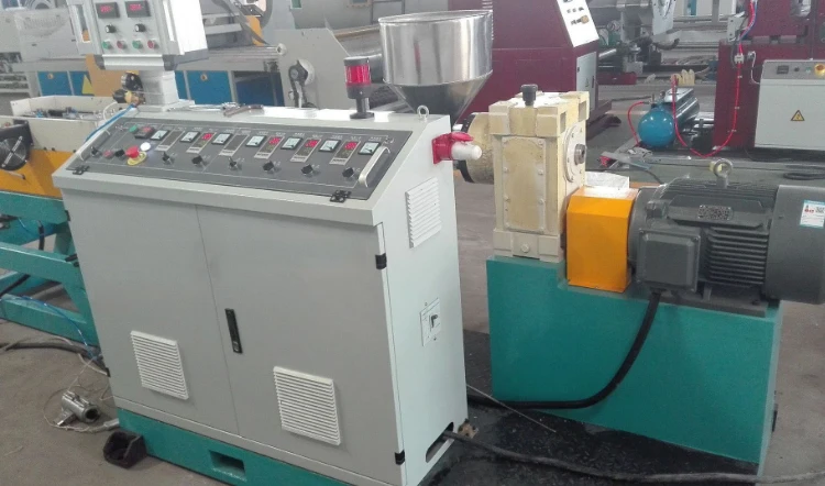 Pipe Extruder PEX Pipe Production Line Machine Extruding Machine ...