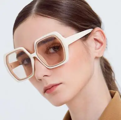 

Qmoon White Frame Brown Lens Women Big Sunglasses 2021 Trendy eeuu