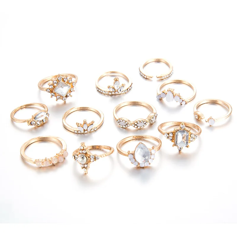 

VRIUA Boho Vintage Gold Star Midi Moon Rings Set For Women Crystal Midi Finger Ring 2019 Female Bohemian Jewelry Gifts