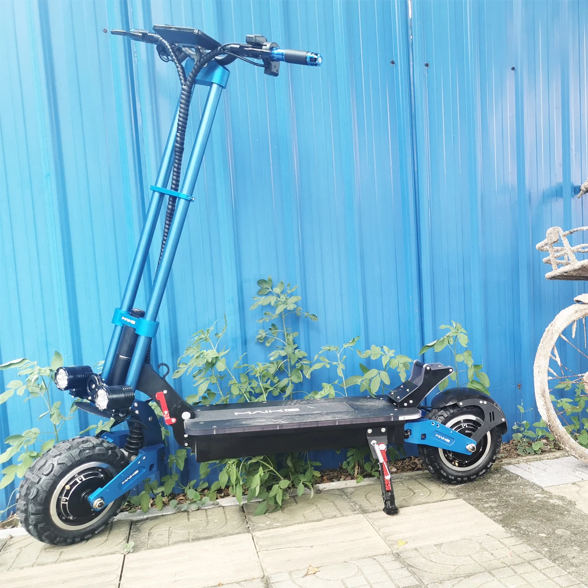

High Quality Cheap price maike kk10s pro oem electric scooter two wheel 11 inch 5600w high speed scooter