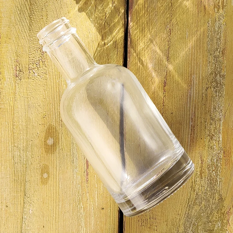 200ml glass bottle (1).png