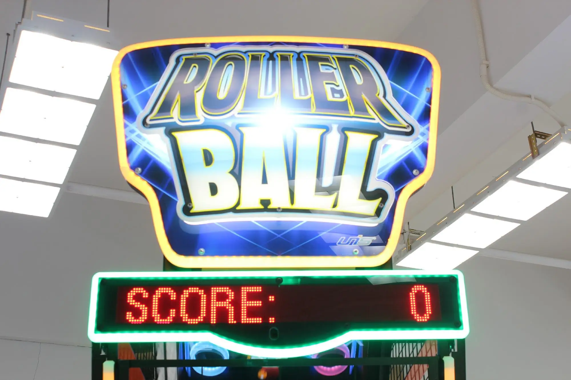 unis arcade game machine skee ball game roller ball