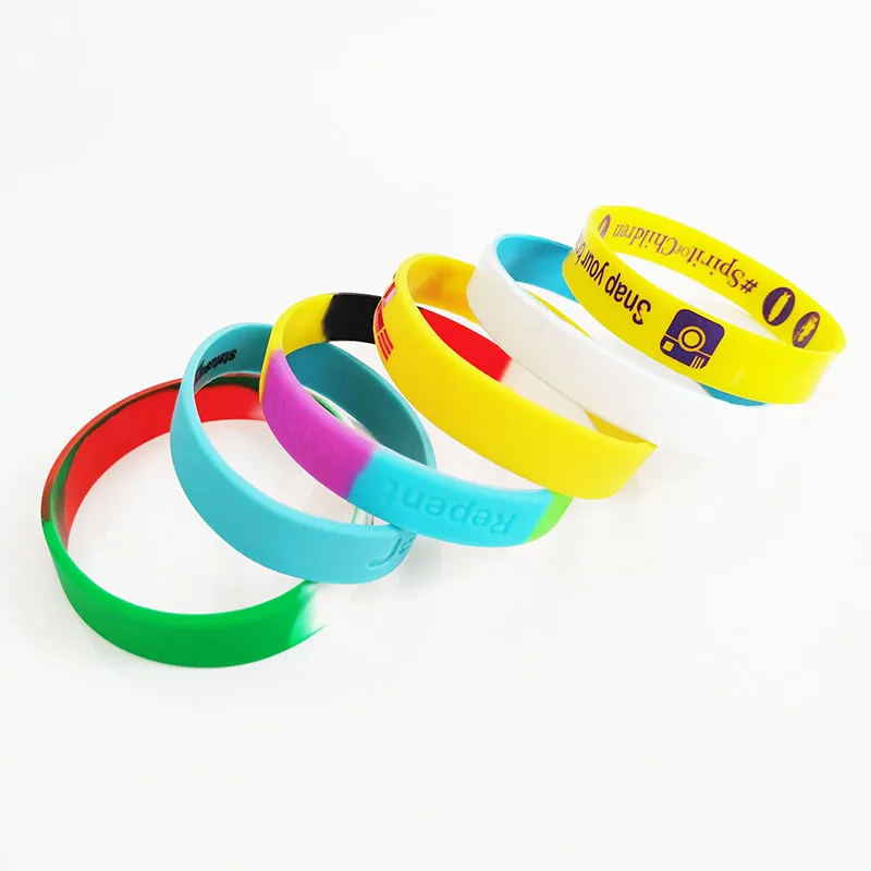 

Custom Logo Personalized Luminous Silicone Bracelets Silicone Wristband