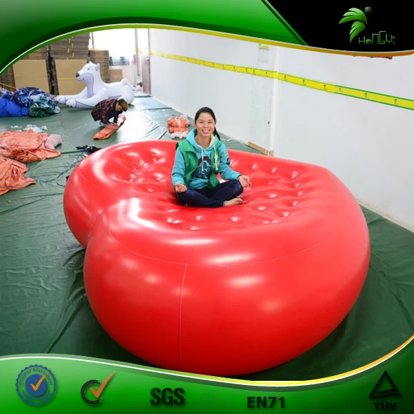 Hongyi Very Soft Inflatable Red Heart Shape Mattress Inflatable Big Bed