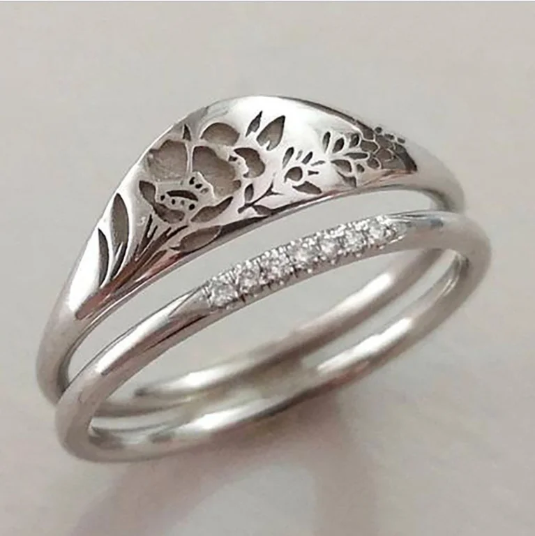 

Ladies Vintage Elegant Double Ring Pattern Rhinestone Women's Ring