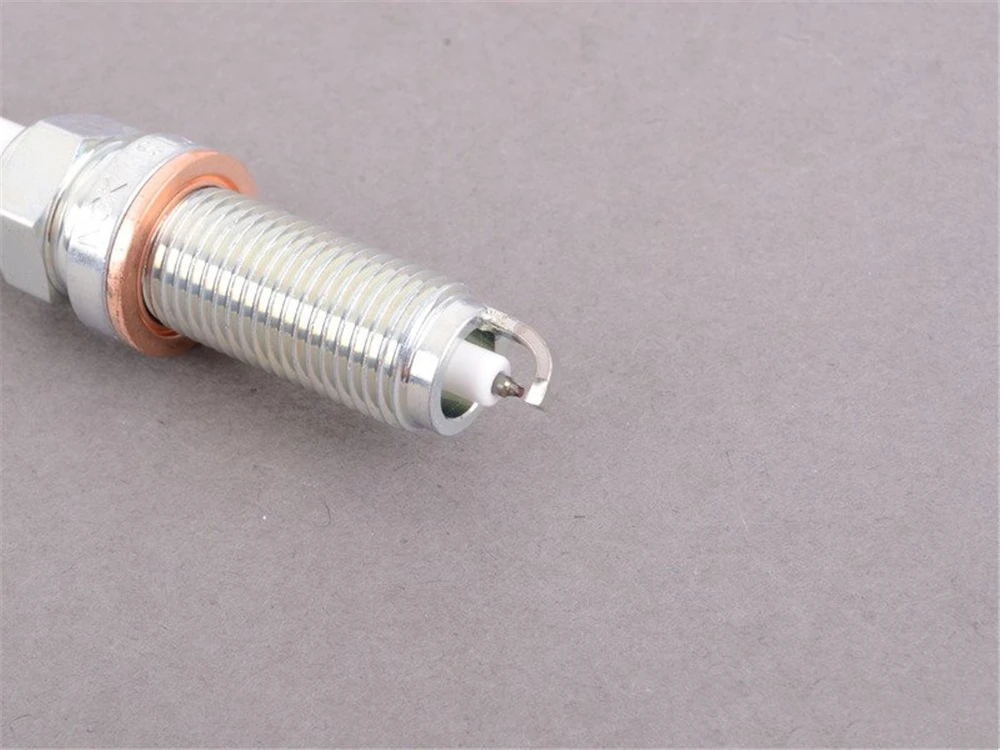 W203 W221 W212 Spark Plug For Mercedesbenz M270 M274 M272 M271 Spark