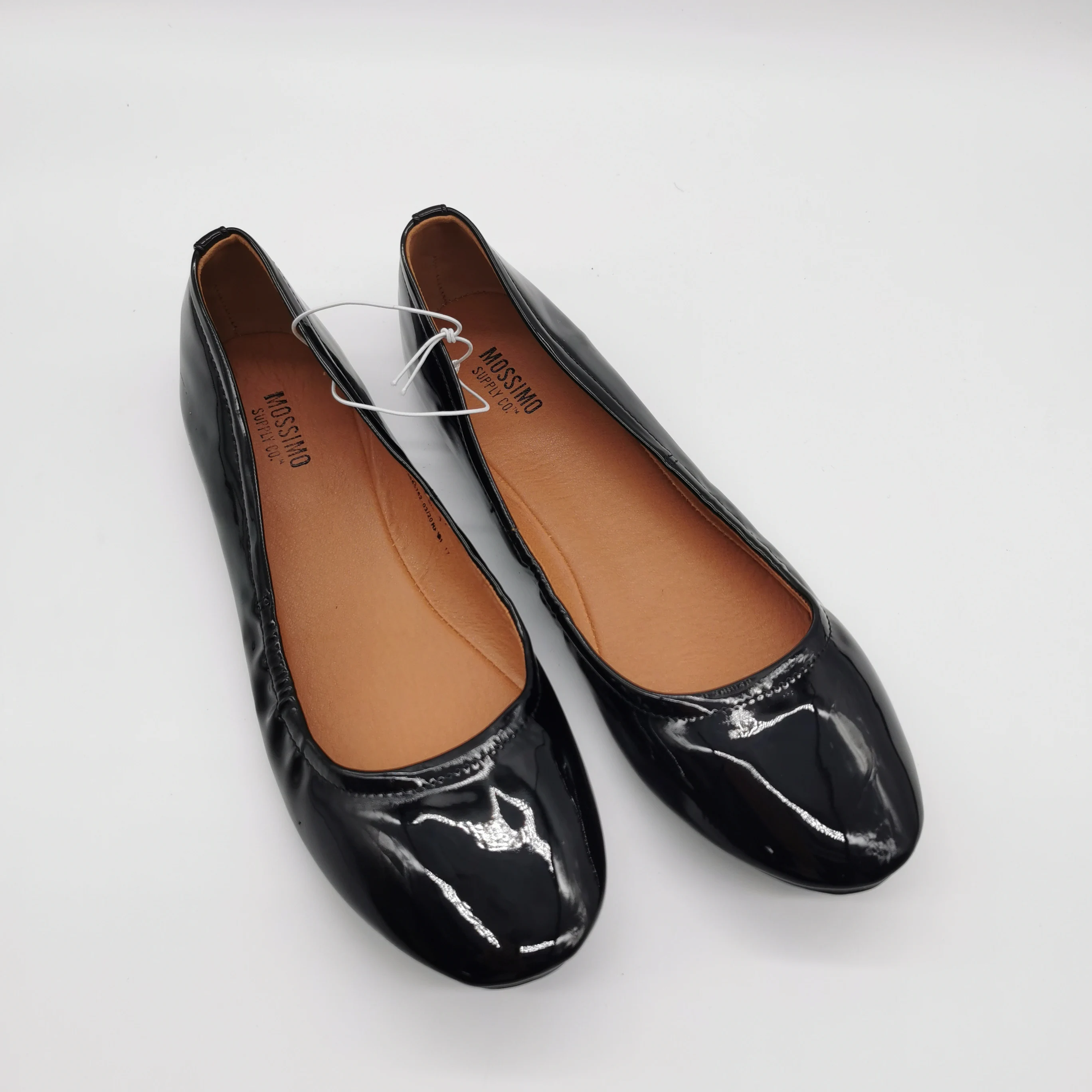 

Wholesale Most Suitable Women Casual flat Shoes