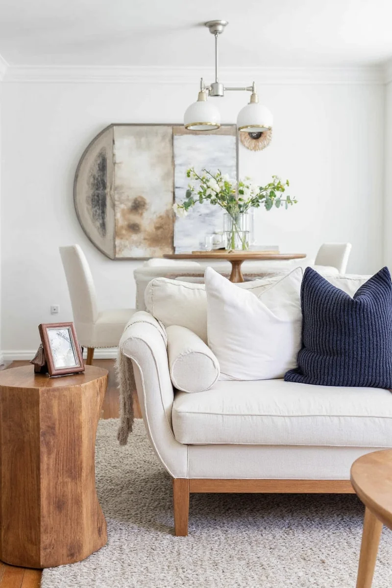 Stain-resistant performance sofa