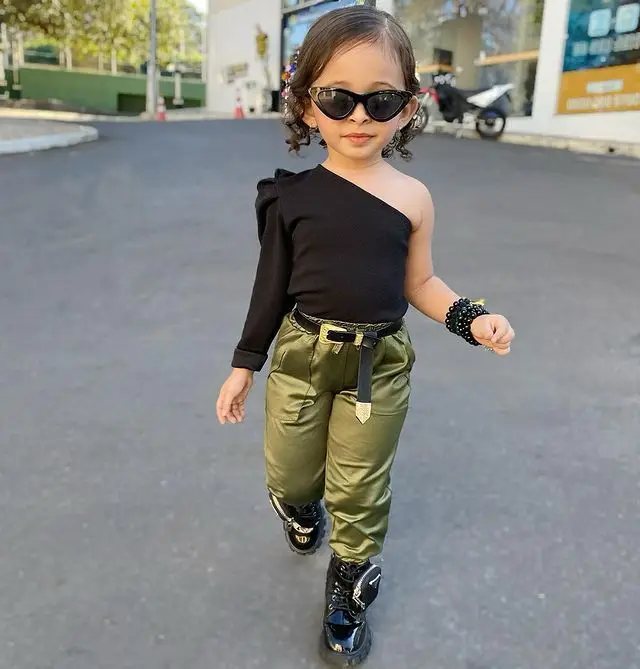 

2pcs Fashion Autumn Kids Girls Clothes Sets Long Sleeve One Shoulder Solid Tops Elastic Pants Outfits 2-7Y, As picture