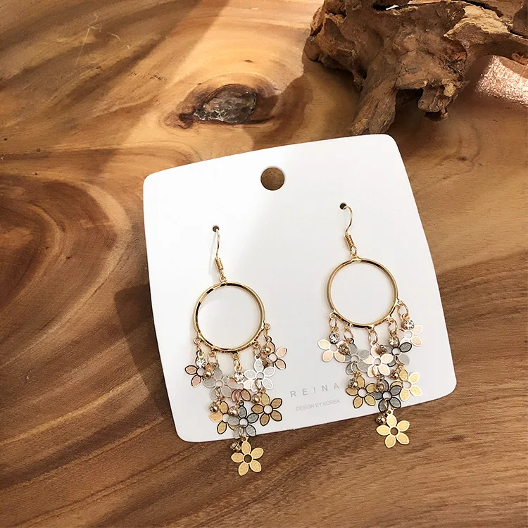 

HOVANCI Retro Dream Catcher Shaped CZ Flower Drop Earrings Silver Gold Thin Slice Flower Chandelier Earrings For Holidays