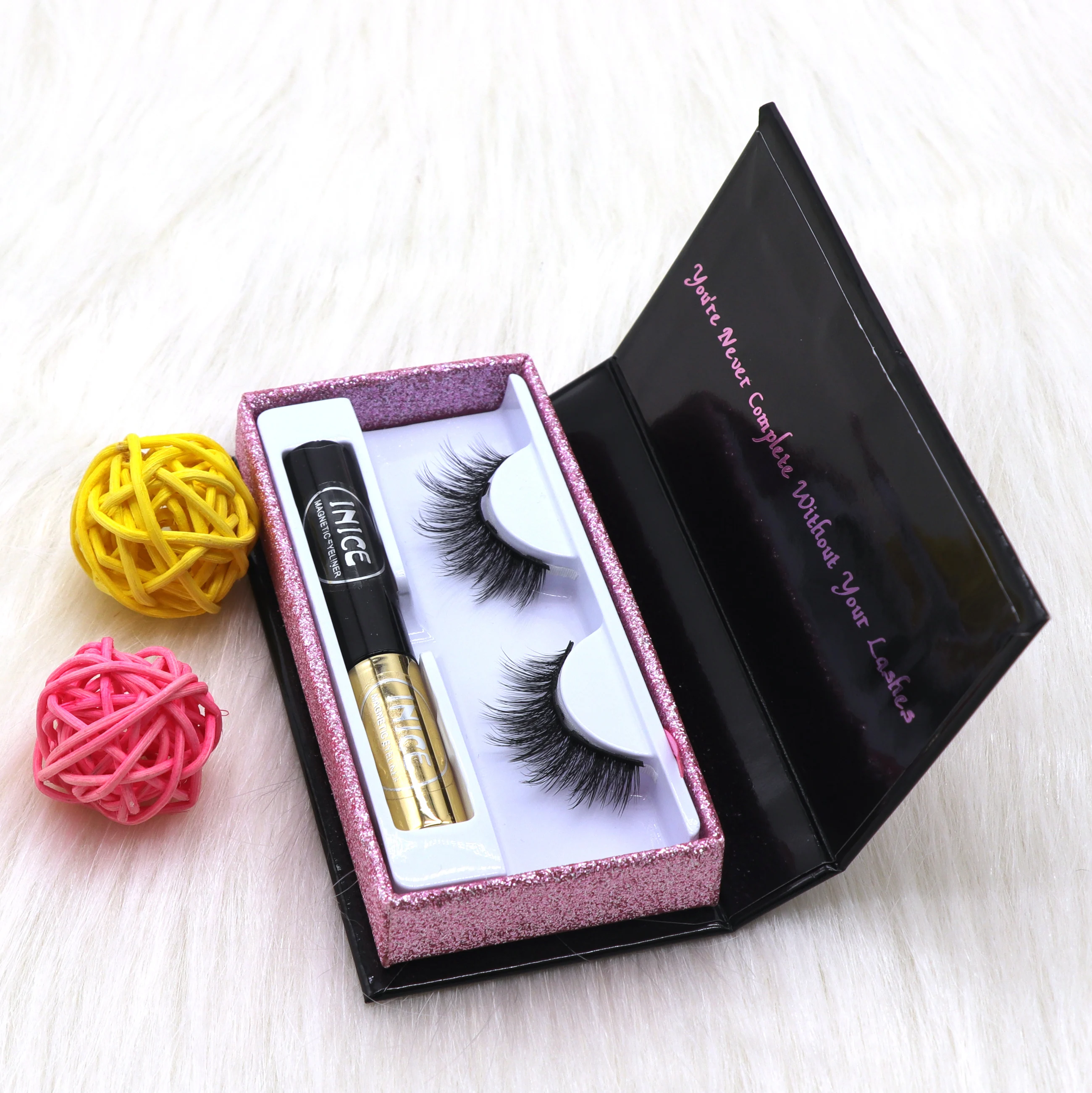 

magnetic false eyelashes 2 5 pairs with magnetic liner package set Elegant and Natural magnetic lash with applicator set