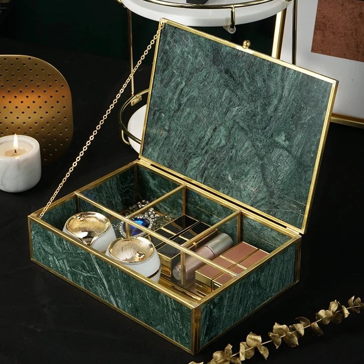 

Retro style brass natural marble cosmetic jewelry display storage clamshell box , exquisite gift for girlfriend, Metal(gold)+marble(dark green)