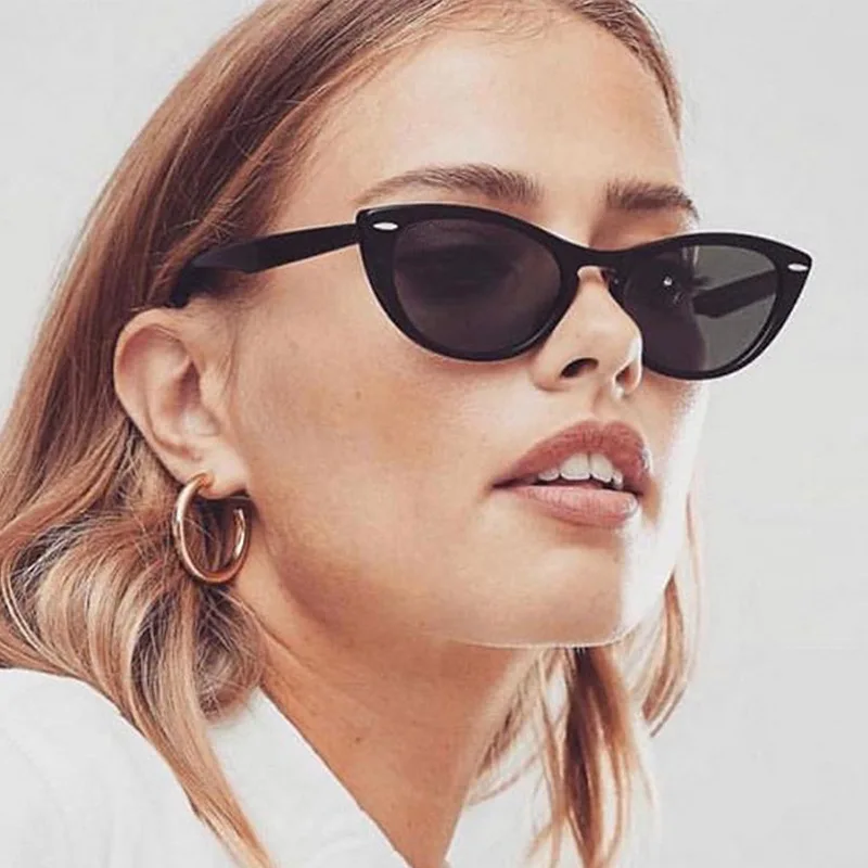 

2020 Hot Sale UV400 Retro Vintage Style Fashion Cat Eye Ladies Sunglasses for Women, Multi colors
