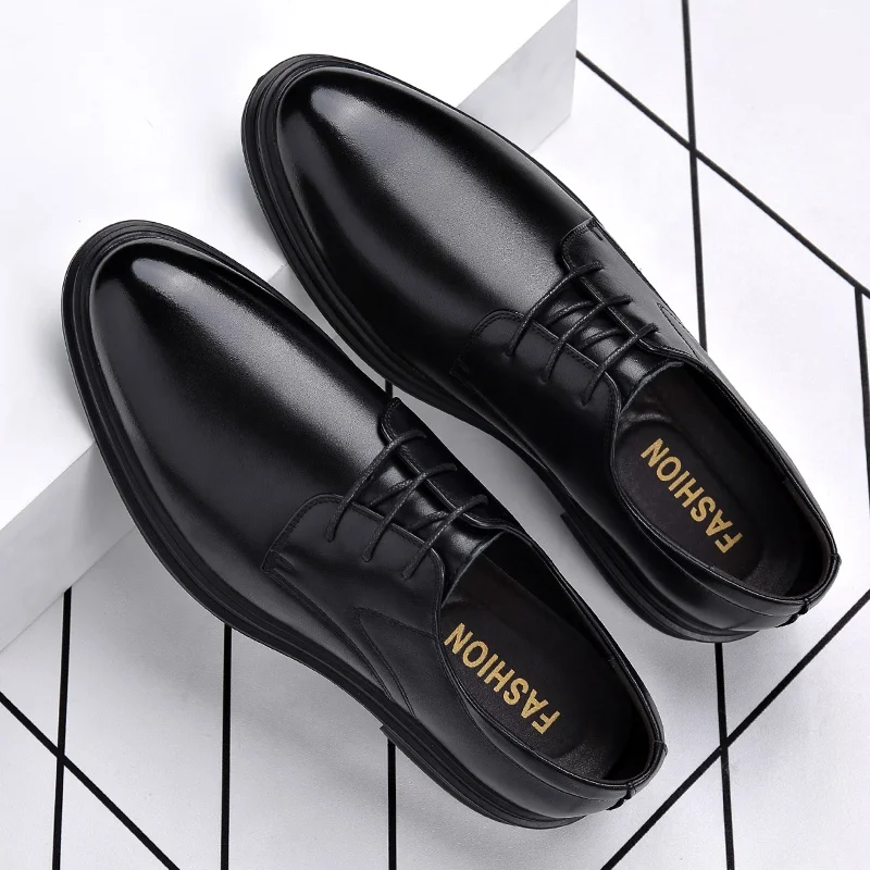 

Men Dress Shoes Fashion Slip On Men Oxfords Fashion Business Dress male sneakers 2021 New Classic Leather Men'S Suits Shoes