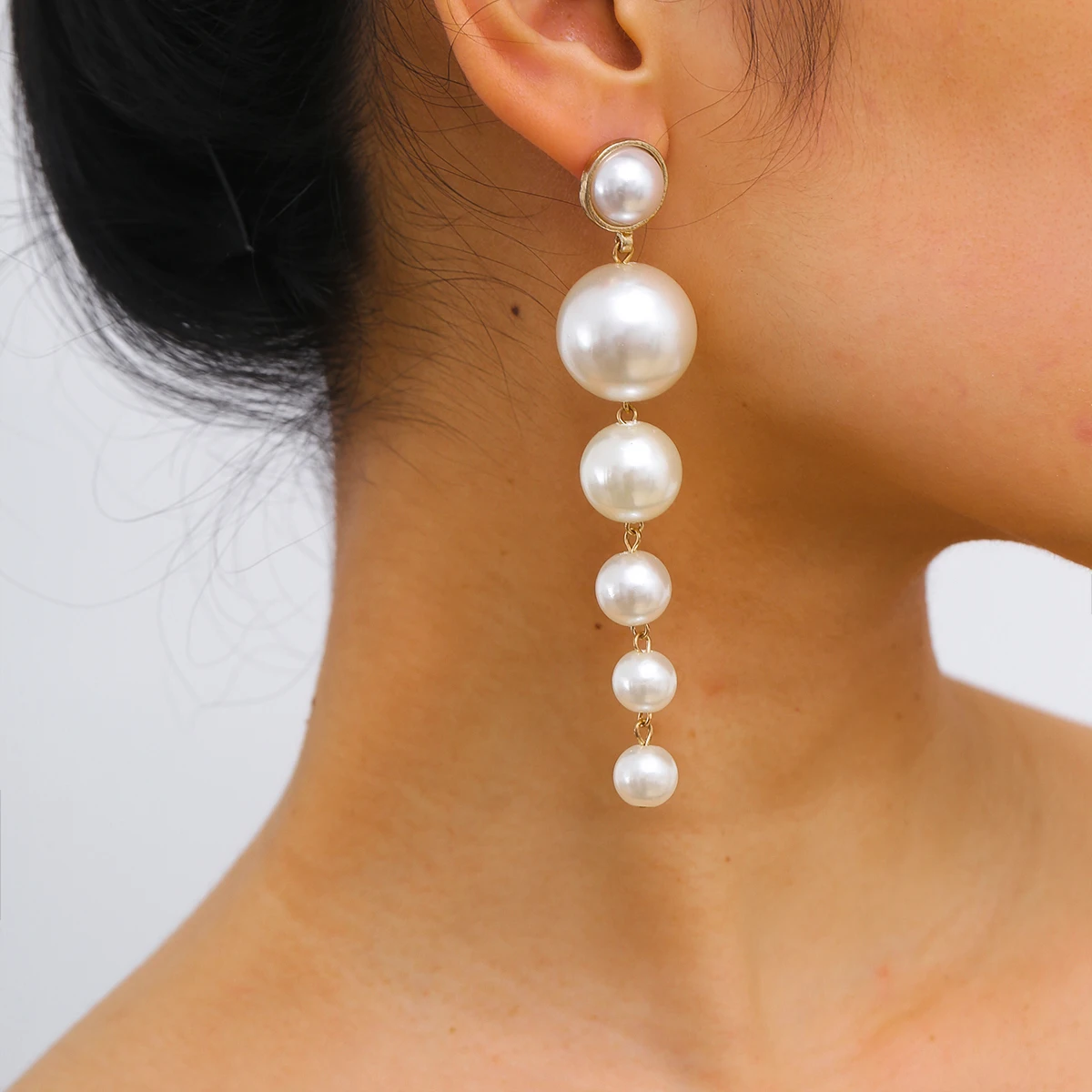 

SHIXIN Simple Beaded Elegant Simulated Pearl Long Drop Earring for Women Vintage Wedding Jewelry Statement Earrings 2020