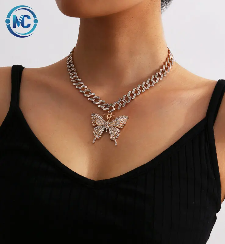 

2021 Charm Geometric Women Necklaces Micro Insert Rhinestone Diamond Necklace Hip Hop Cuban Chain Big Butterfly Necklace, Gold,silver