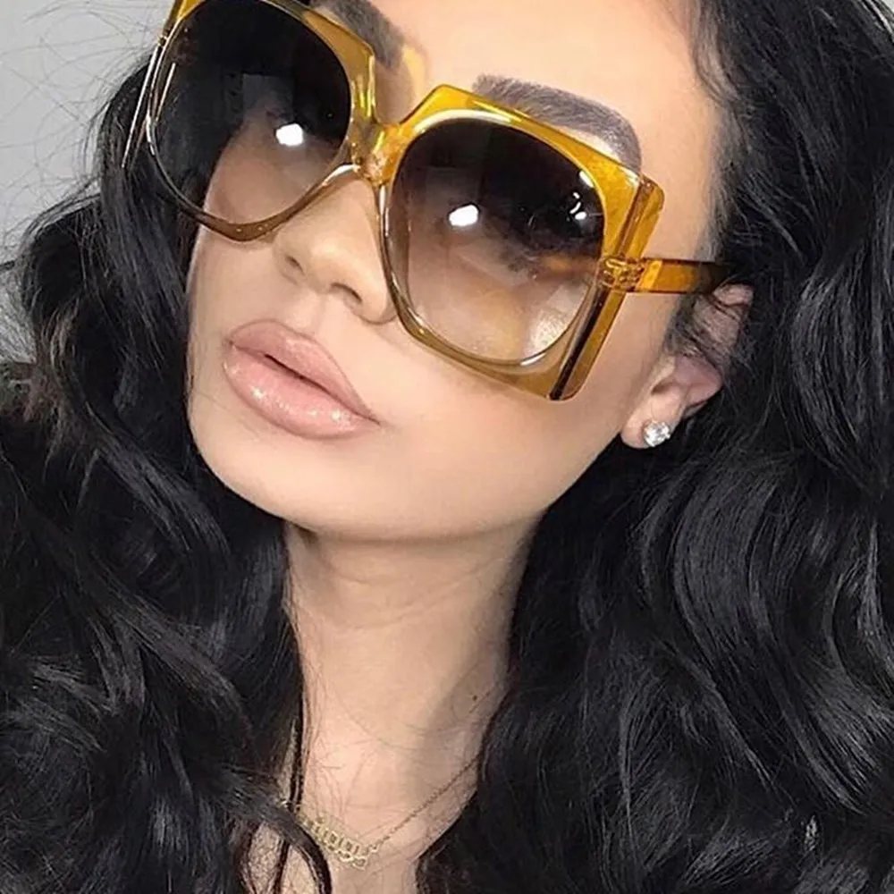 

2021 Manufacturer Wholesale fashionable unisex square big frame custom glasses PC sunglasses ce for women men UV400