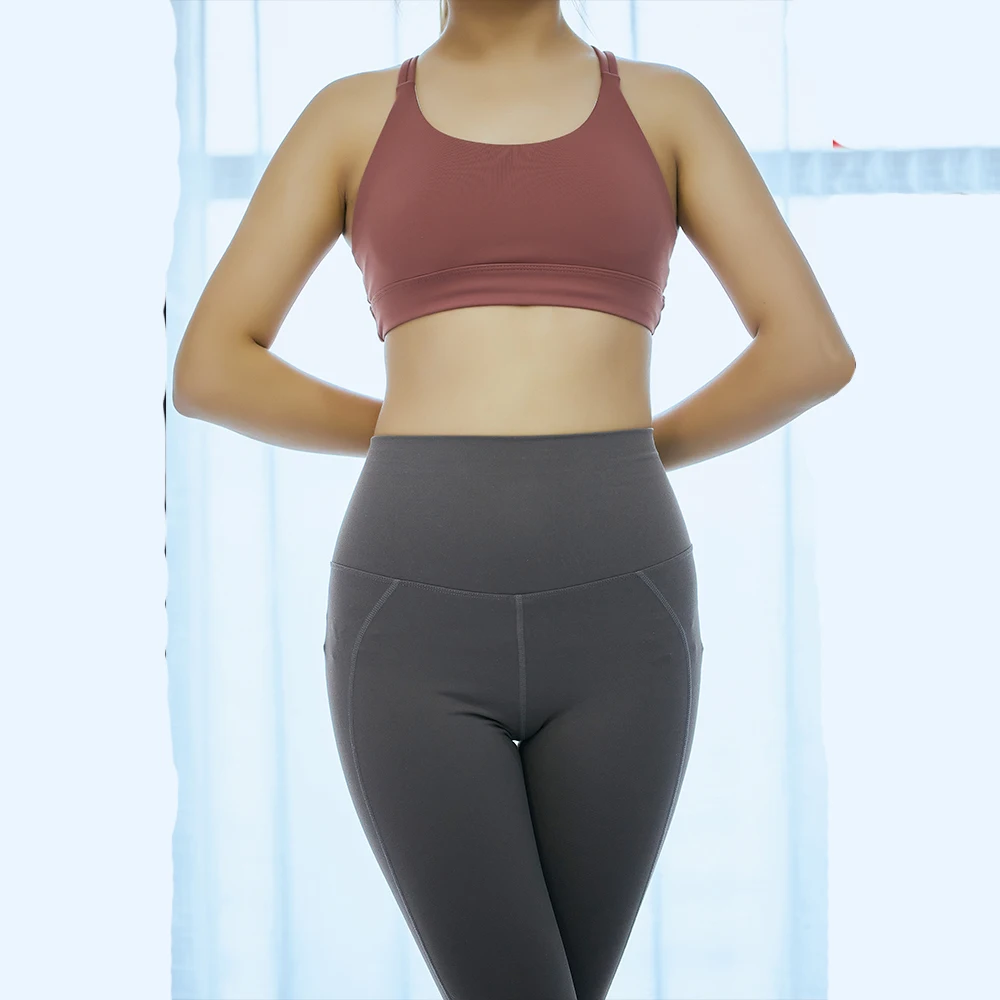 

High - quality wear-resistant sweat - absorbing, slim and sexy yoga suit