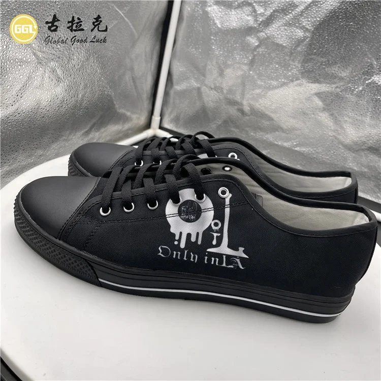 

Wholesale 1 Pair Dropshipping Print On Demand Big Size 36-48 Black And White Sole Causal Canvas Shoes Custom Shoes