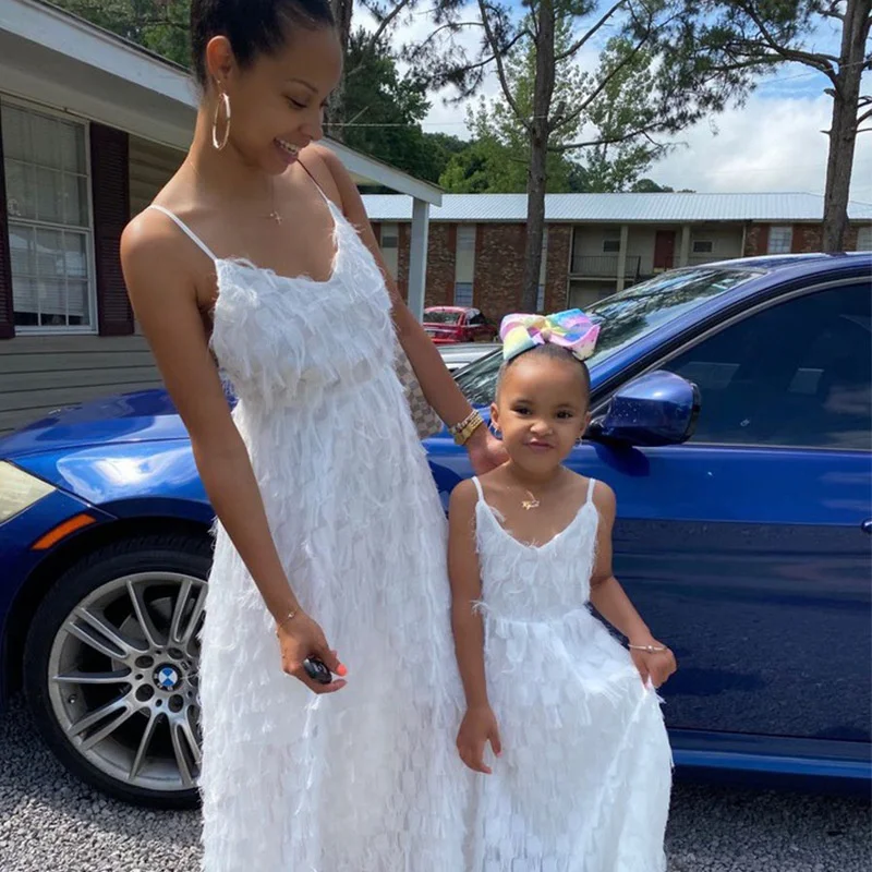

2021 family matching parent-child dress halter sleeveless dress back mother and daughter matching feathered chiffon dress, Customized colors