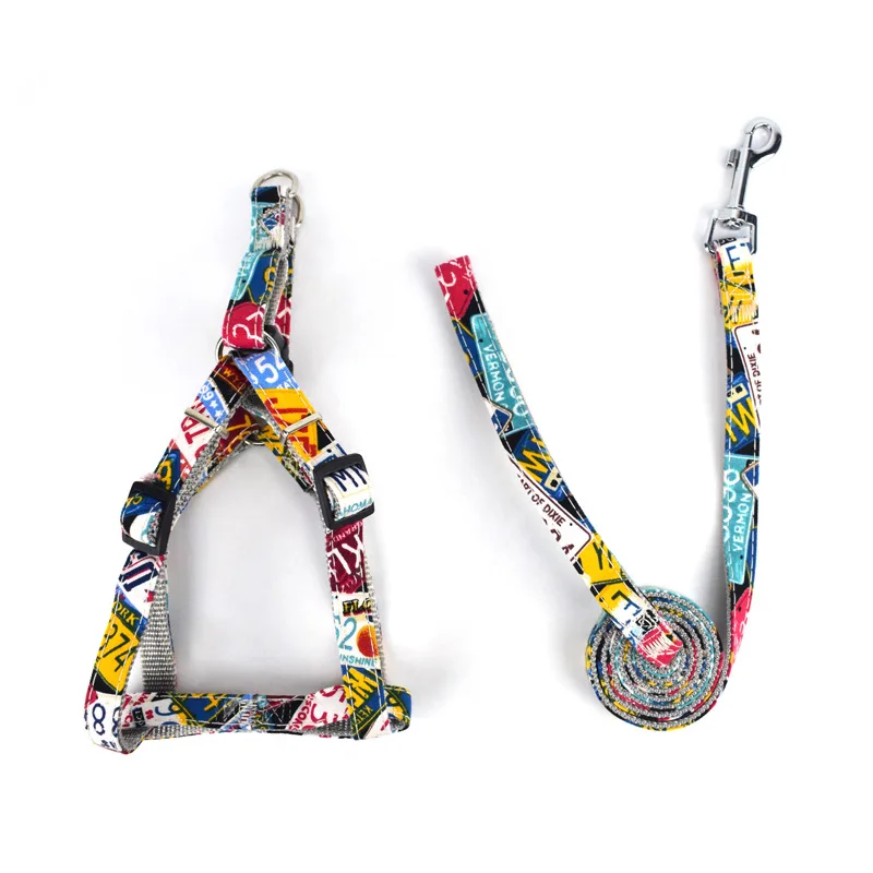 

Patch Print Vest Pets Accessories Dog Cat Leash Fashion Pet Harness And Leash Set, Picture showed