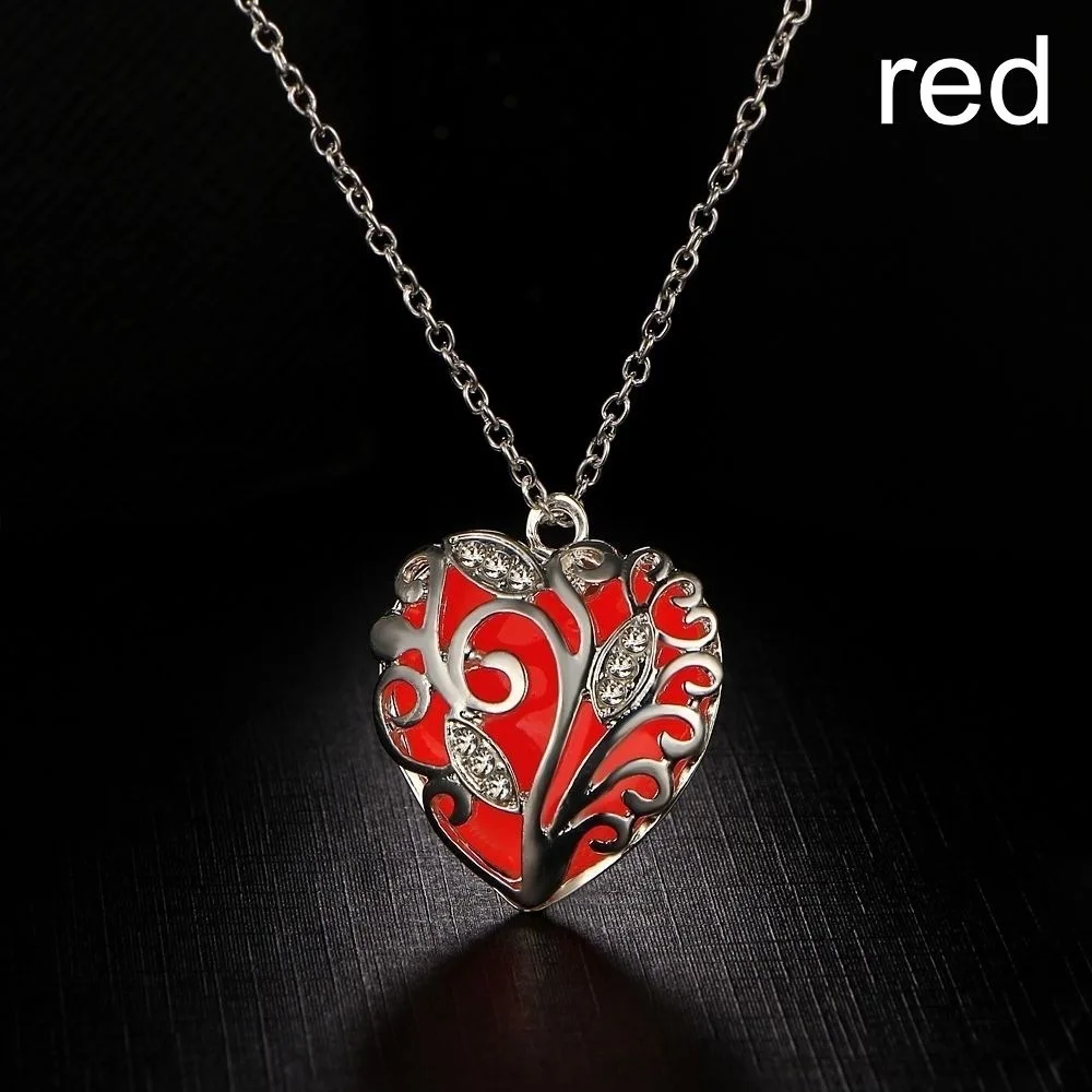 

Fashion Glow In The Dark Life Of Tree Heart Pendant Necklace For Women Men Fluorescent Luminous Tree Jewelry Halloween Gift, Multi-colors