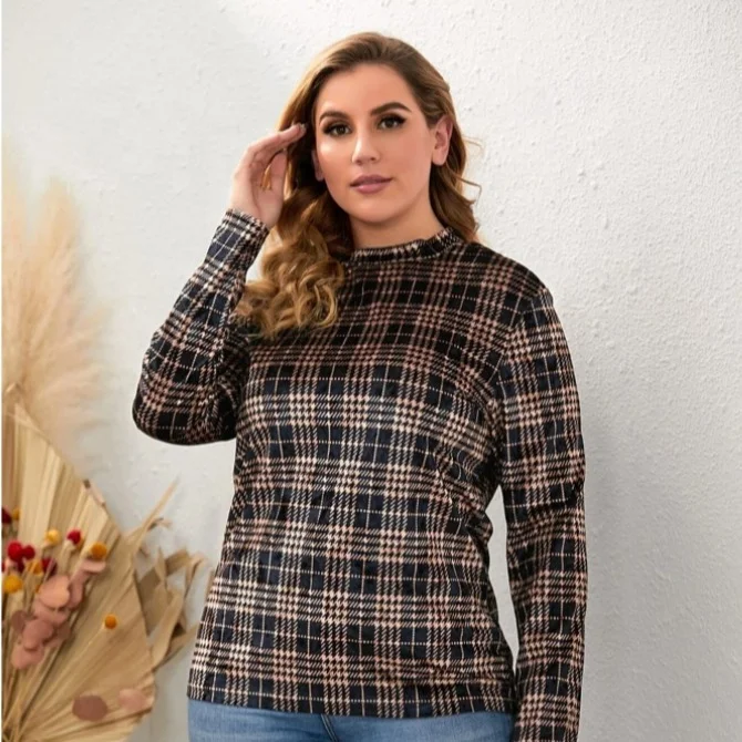 

European and American plus size long sleeve T-shirt wholesale Printed plaid round neck fashion ladies