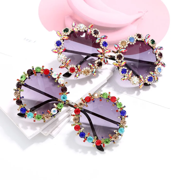 

Flower rhinestone Women bling diamond Glasses Frame Luxury Round sunglasses