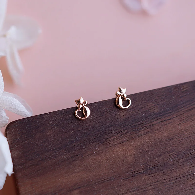 Mini Cute Kitten Small Simple Earrings 925 Sterling Silver Cute Fresh Student Earrings No-pick 2022 New