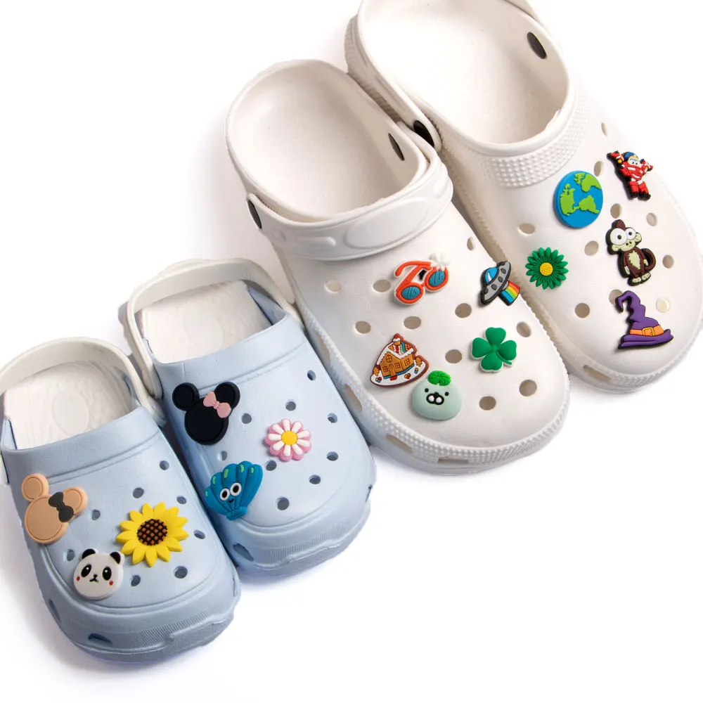 

2021 PVC Accessory Lace Decorations Decor Accessories Women Custom Logo Sandal Wholesale Desinger Charm Black Clogs Shoe Charms