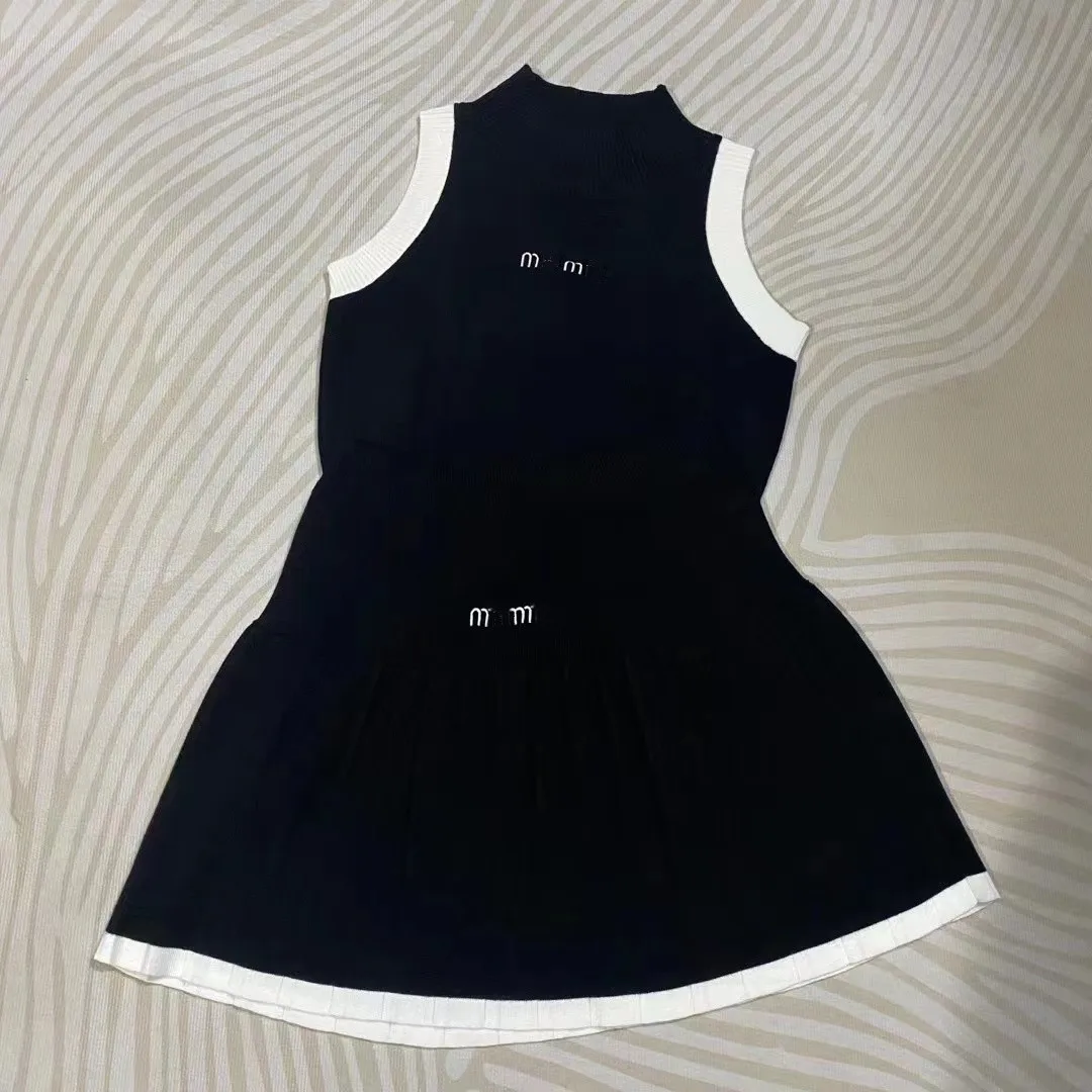 Spring Latest Design Polyester Ribbed Button Cardigan Mini Dress Knitted Two Piece Set Skirt