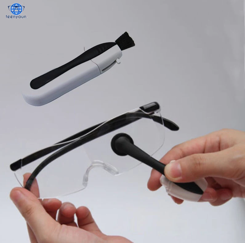 

Fashion Glasses Cleaner Sunglass Eyewear Clean Brush Maintenance Vision Care Professional Clean Glasses tool, White