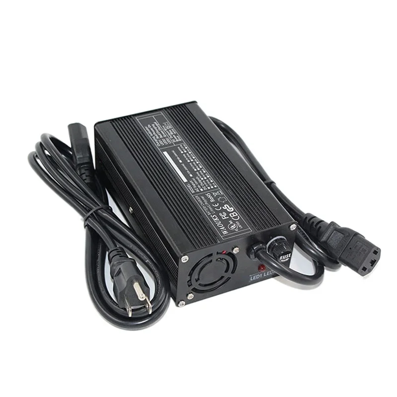 

12V 10A Charger 13.8V Lead Acid Battery Charger For Electric Motorcycle Scooter Motorcycle