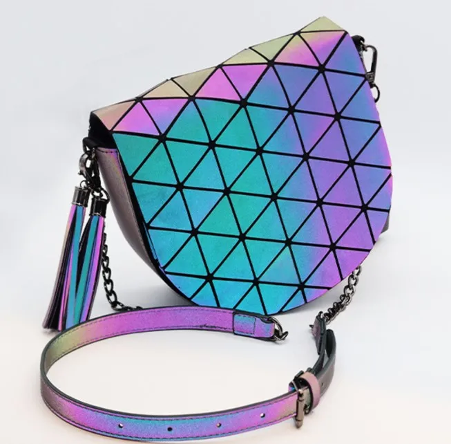 

New Fashion Geometric Luminous Clutch Handbags for Women Holographic Reflective Crossbody Bag Shard Lattice Purse